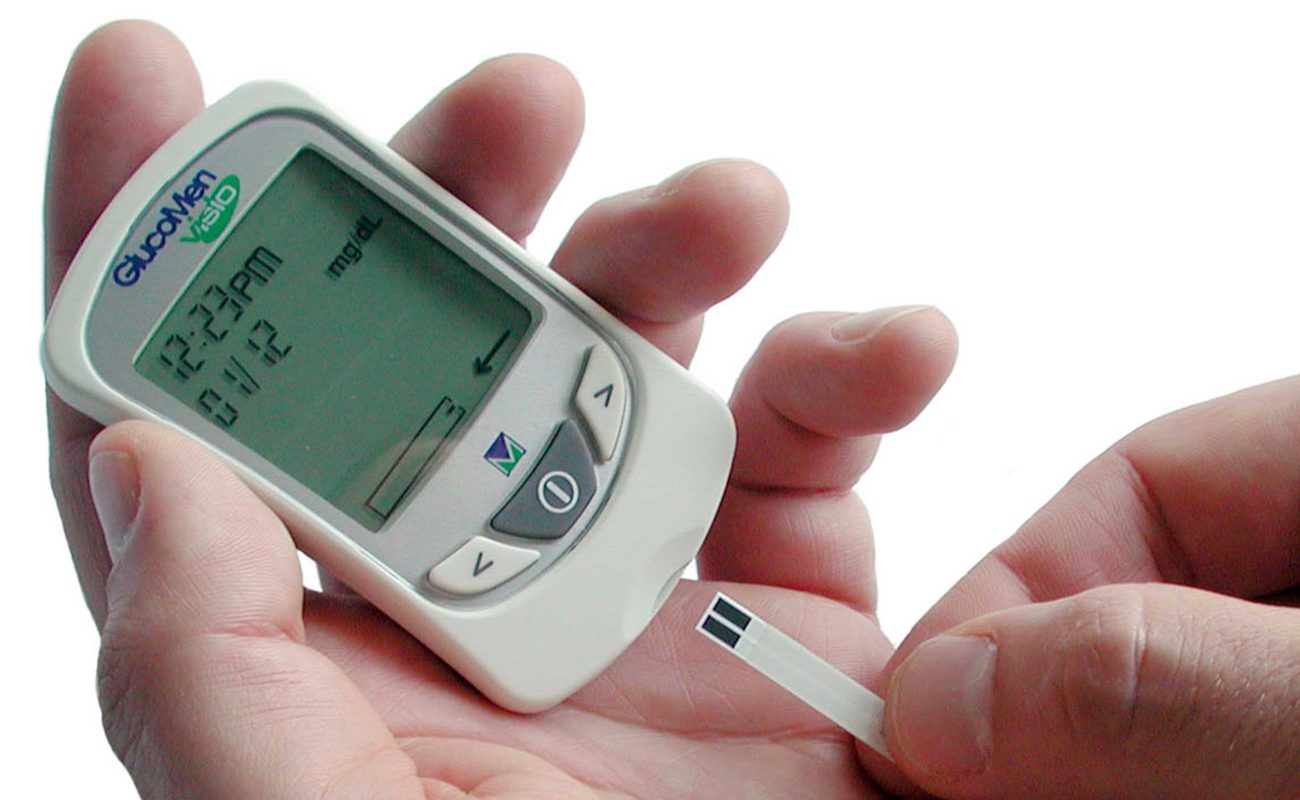 GlucoMen Visio blood glucose meter - healthcare design